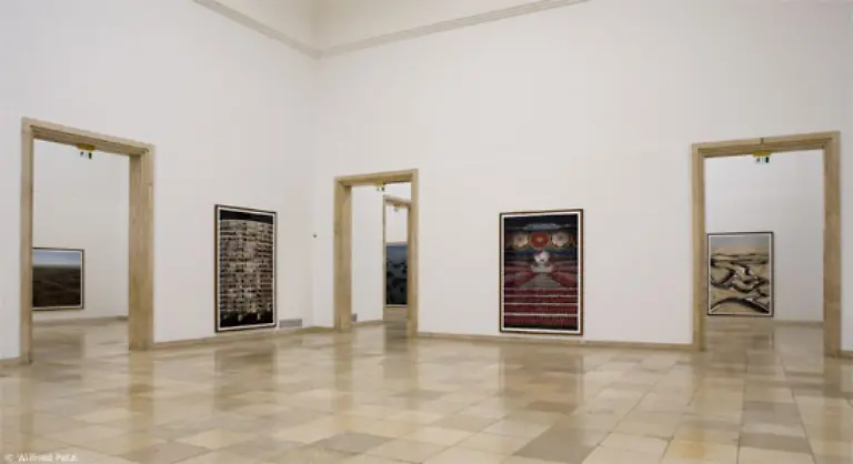 Von-diesem-Samstag-an-zeigt-das-Muenchner-Haus-der-Kunst-seine-Werke-Es-handelt-sich-um-die-erste-umfassende-Gursky-Ausstellung-in-Deutschland-seit-neun-Jahren