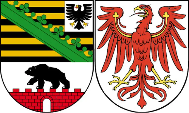 Beide-Laender-waren-zunaechst-keine-Laender-sondern-Provinzen-Erst-nach-der-offiziellen-Aufloesung-Preussens-stiegen-die-Provinzen-zum-Land-Brandenburg-und-zum-Land-Sachsen-Anhalt-auf