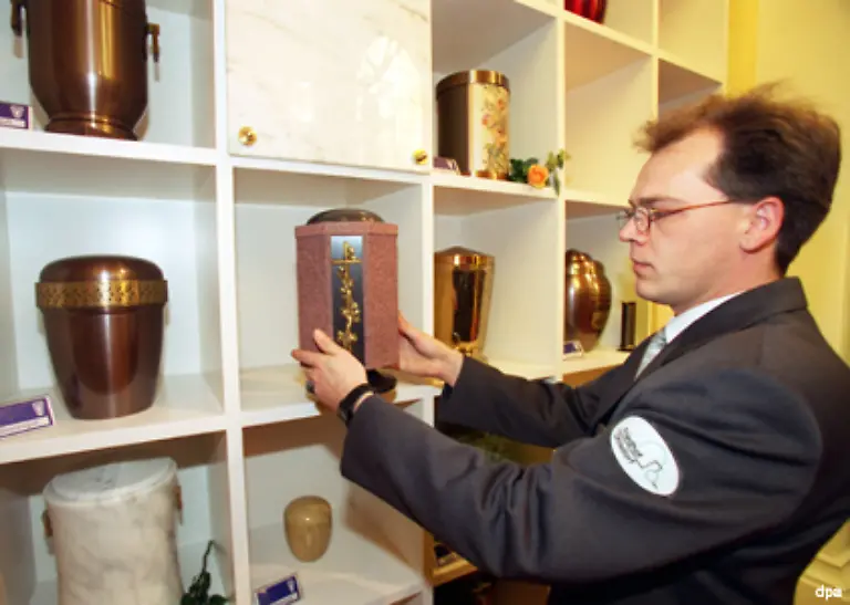 Das-Kolumbarium-ist-eine-Moeglichkeit-der-oberirdischen-Bestattung-Die-Nischen-werden-den-Angehoerigen-25-Jahre-ueberlassen-sind-allerdings-relativ-kostspielig