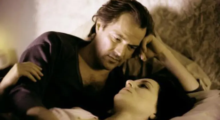 Das-Leben-der-Anderen-bekam-nach-seinem-Siegeszug-durch-die-Welt-nun-noch-den-Preis-aller-Preise-verliehen-Einen-Oscar-fuer-den-besten-nicht-englischsprachigen-Film