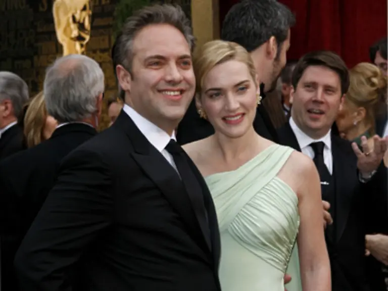 Troesten-konnten-sich-da-die-anderen-nominierten-Damen-Kate-Winslet-mit-ihrem-Gatten-Sam-Mendes