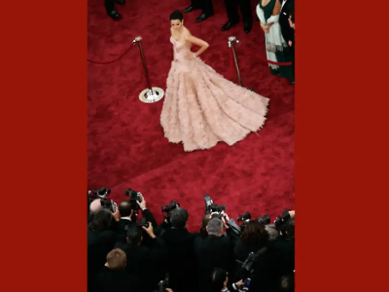 Aber-nochmal-zurueck-zu-Penelope-Ihren-Auftritt-auf-dem-roten-Teppich