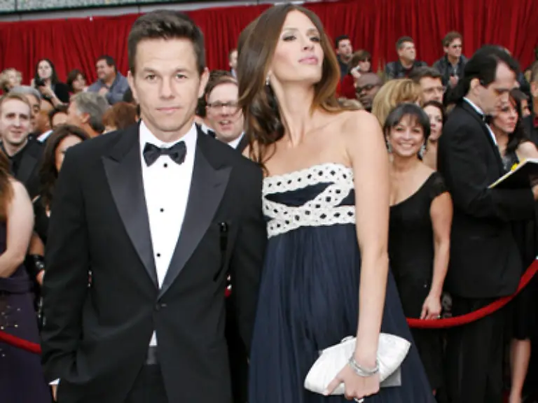 Jetzt-kam-er-nach-Hollywood-um-einen-Preis-als-bester-Nebendarsteller-in-The-Departed-entgegen-zu-nehmen-Hat-nicht-geklappt-aber-Freundin-Rhea-wird-getroestet-haben