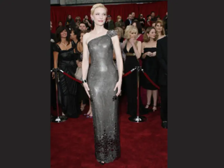 oder-ein-Modell-fuer-einen-silbernen-Oscar