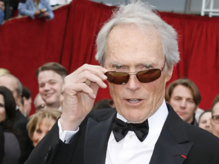 Genauso-wie-Clint-Eastwood-der-bestimmt-verkraften-kann-fuer-seinen-Film-Letter-from-Iwo-Jima-keinen-Preis-bekommen-zu-haben