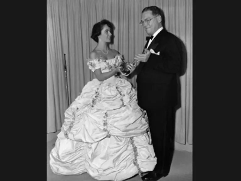 dass-Elizabeth-Taylor