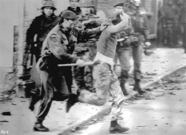 Der-Bloody-Sunday-vom-30-Januar-1972-traegt-dazu-bei