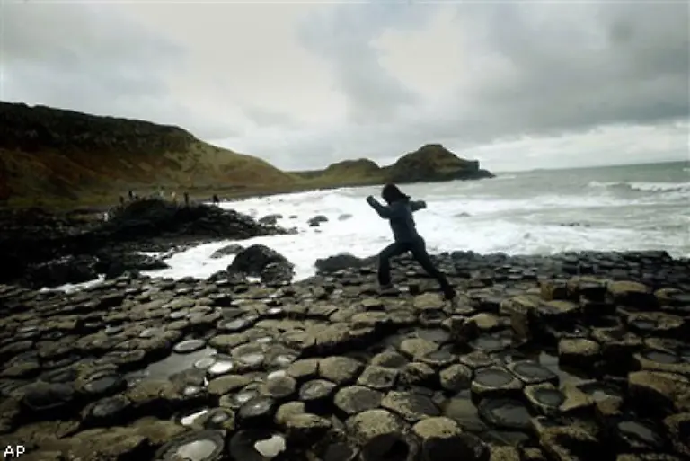Der-Giant-s-Causeway-an-der-Nordkueste-von-Antrim-133