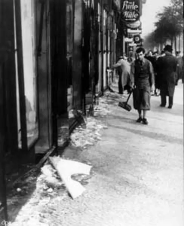 Als-Anwalt-half-Moltke-Juden-bei-der-Ausreise