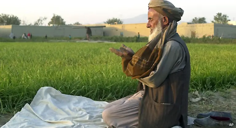 sowie-die-Freiheit-seine-Religion-oder-seine-Weltanschauung-allein-oder-in-Gemeinschaft-mit-anderen-oeffentlich-oder-privat-durch-Lehre-Ausuebung-Gottesdienst-und-Kulthandlungen-zu-bekennen