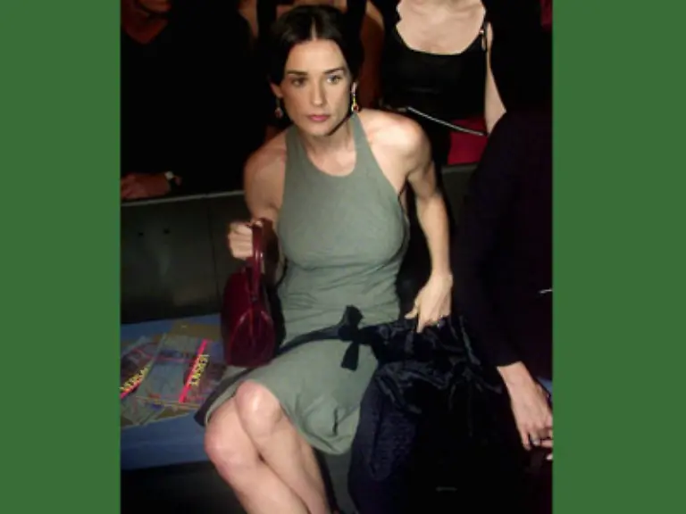 Die-Frau-die-in-Filmen-wie-St-Elmos-Fire-mitgespielt-hat