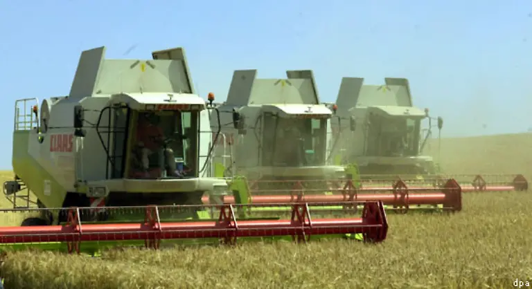 Erst-unter-dem-Druck-der-Erweiterungsrunde-von-2004-wird-im-Jahre-2003-eine-Reform-der-Subventionspolitik-beschlossen-Die-Direktzahlungen-werden-an-die-Erfuellung-von-Umweltauflagen-gebunden