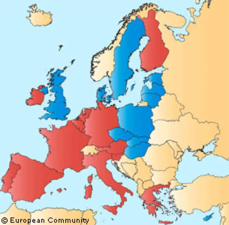 Heute-gilt-der-Euro-in-13-Laendern-Belgien-Deutschland-Finnland-Frankreich-Griechenland-Irland-Italien-Luxemburg-Niederlande-Oesterreich-Portugal-Slowenien-und-Spanien