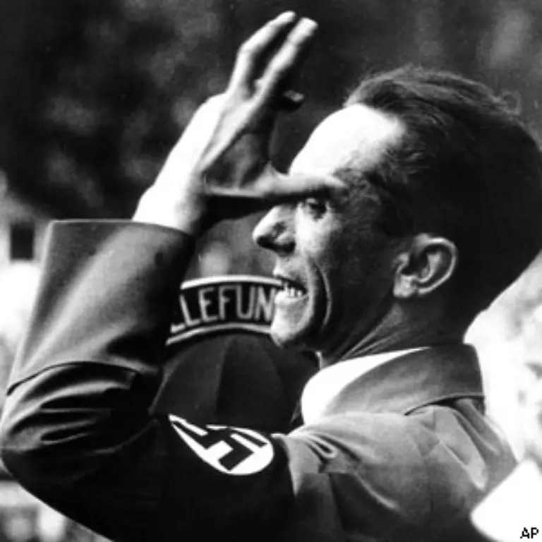 Propagandaminister-Joseph-Goebbels-hatte-sie-nach-Deutschland-gelockt