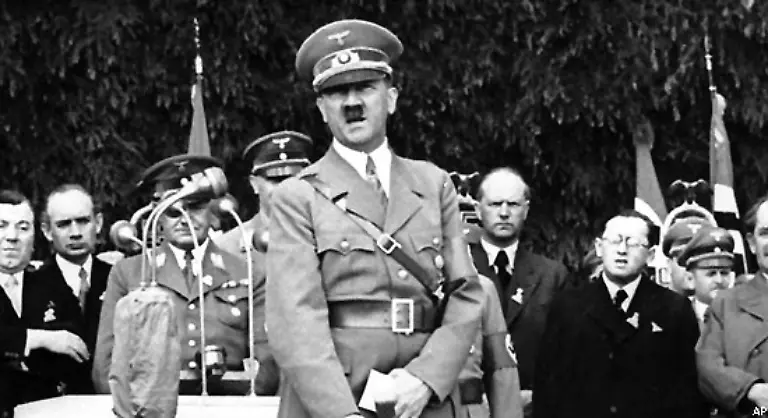 Adolf-Hitler-soll-Leander-die-perfekt-Deutsch-sprach-sehr-gemocht-haben