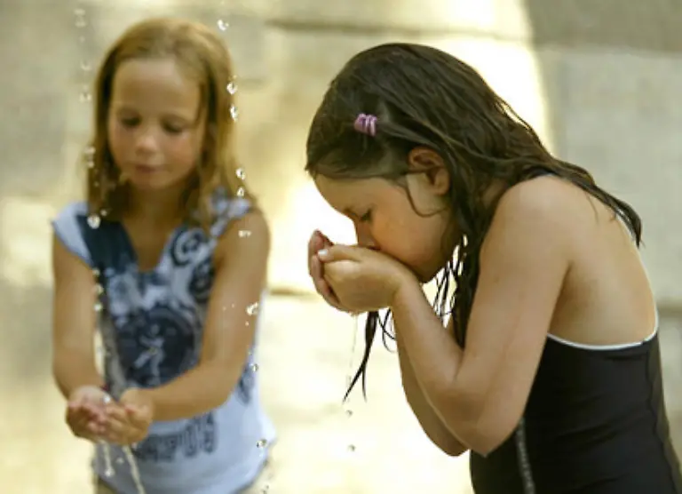 Wir-brauchen-es-zum-trinken