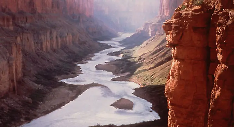 1908-wurde-das-Gebiet-um-den-Grand-Canyon-durch-US-Praesident-Theodore-Roosevelt-zum-National-Monument-erklaert