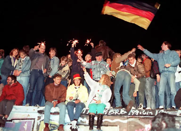 Erschuetternd-sind-diese-Bilder-vor-allem-deshalb-weil-sie-beim-Betrachter-die-Reaktion-des-Es-ist-so-gewesen-erzeugen-wie-es-der-franzoesische-Philosoph-Roland-Barthes-ausdrueckt