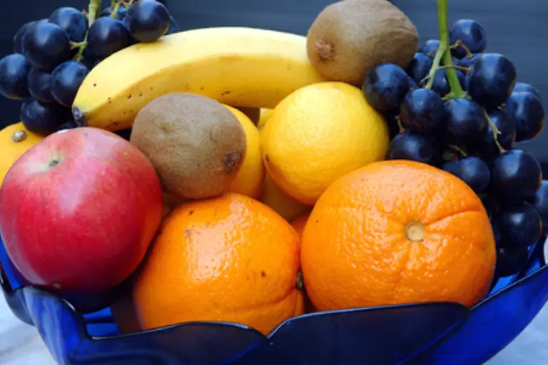 Auch-der-Endverbraucher-wird-vom-Bienensterben-in-den-USA-betroffen-sein-denn-je-weniger-Blueten-bestaeubt-werden-umso-knapper-und-damit-umso-teurer-werden-Obst-und-Gemuese