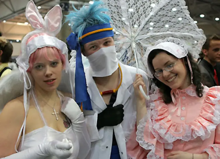 Cosplay-ist-die-Abkuerzung-aus-den-englischen-Begriffen-costume-und-play
