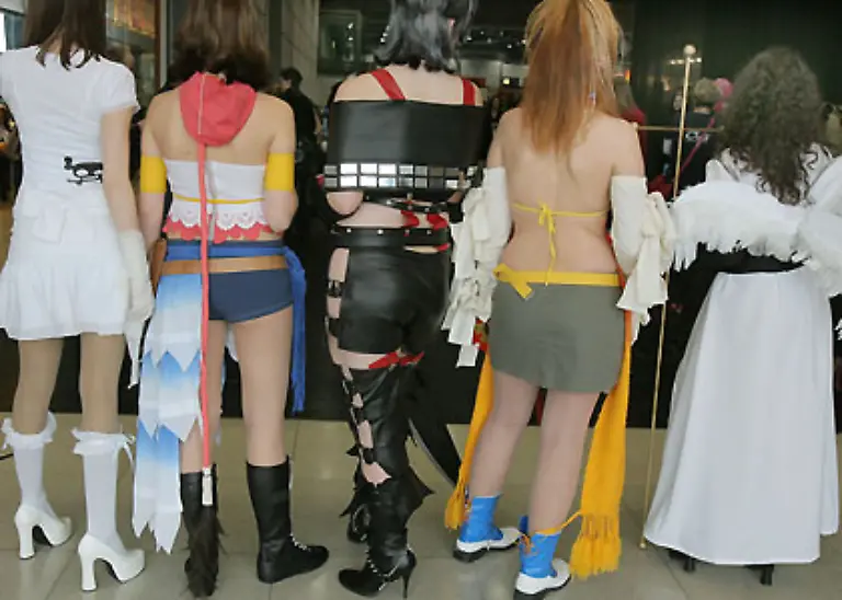 Beim-Cosplay-stellt-man-seine-Lieblingsfigur-aus-einem-Manga-Anime-oder-Videospiel-moeglichst-originalgetreu-dar