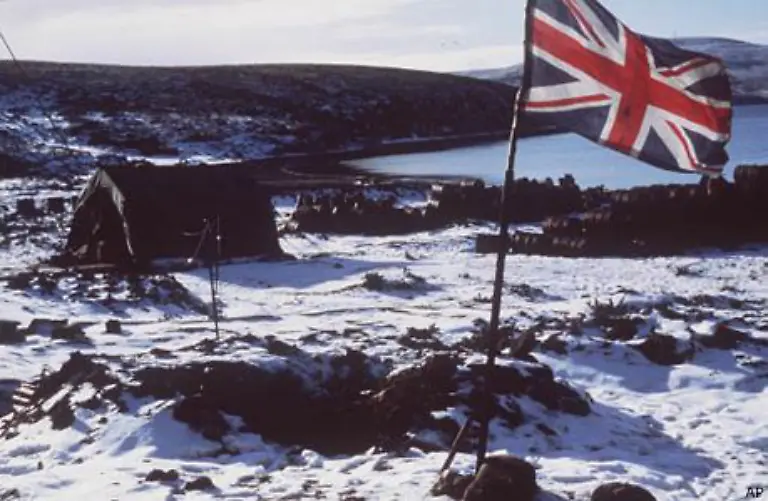 Vor-25-Jahren-hat-Argentinien-die-britischen-Falkland-Inseln-im-Suedatlantik-besetzt-Bereits-seit-Generationen-hatte-Argentinien-die-Islas-Malvinas-wie-sie-auf-Spanisch-heissen-beansprucht