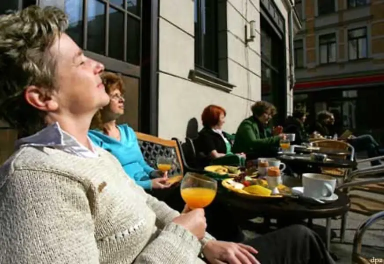 Hilfreich-ist-es-den-Tagesablauf-moeglichst-nach-der-Sonne-zu-gestalten-um-das-Tageslicht-voll-auszunutzen