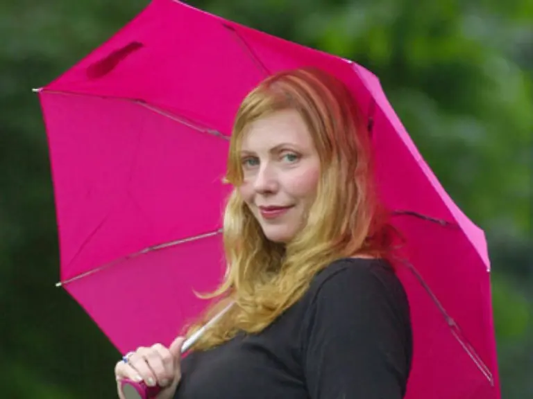 es-soll-auch-nicht-darum-gehen-dass-Bebe-Buell-ihre-Mutter-ist