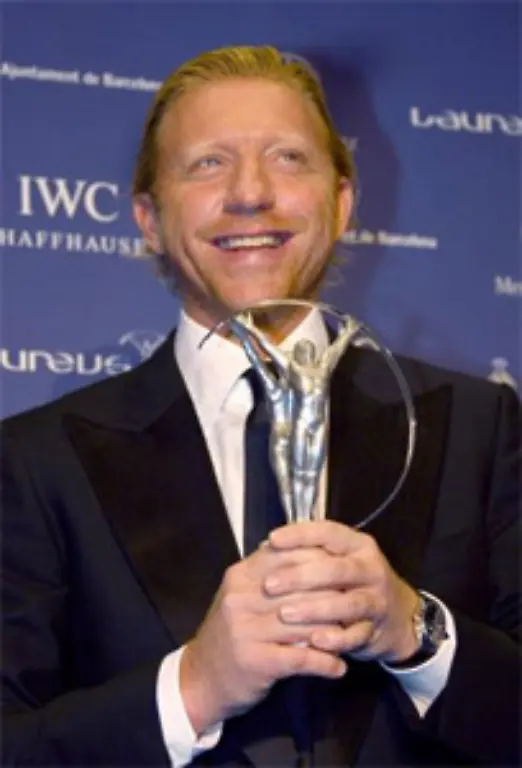 Das-mache-ihn-sehr-stolz-erklaerte-Federer-per-Videoschaltung-Wie-viele-der-Preistraeger-hatte-er-sich-nicht-aufraffen-koennen-den-Preis-persoenlich-abzuholen-Federer-schickte-stattdessen-Boris-Becker