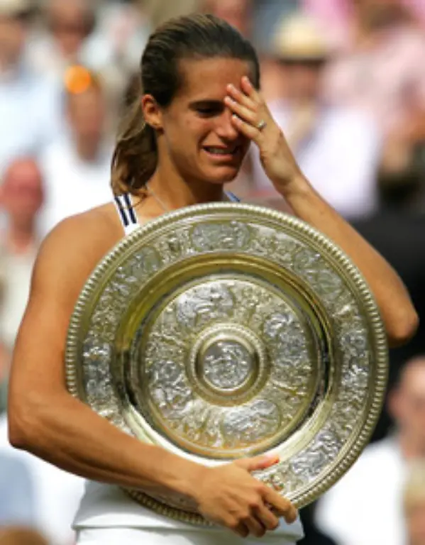 Hier-wurde-Amelie-Mauresmo-geehrt-franzoesische-Tennisspielerin-zarte-27-Jahre-alt-aber-erst-2006-bei-Grand-Slam-Turnieren-Australian-Open-Wimbledon-erfolgreich