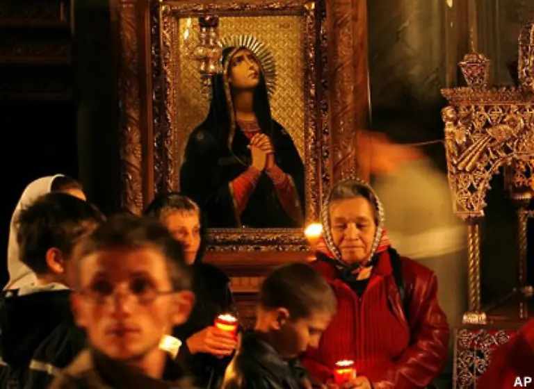 In-Rumaenien-gehoert-nahezu-die-gesamte-Bevoelkerung-einer-christlichen-Glaubensgemeinschaft-an