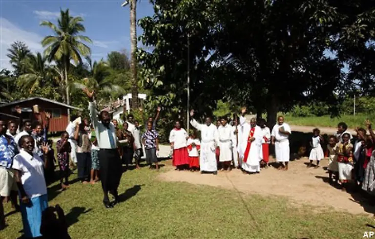Doch-trotz-der-Katastrophe-wollen-es-sich-viele-Menschen-hier-nicht-nehmen-lassen