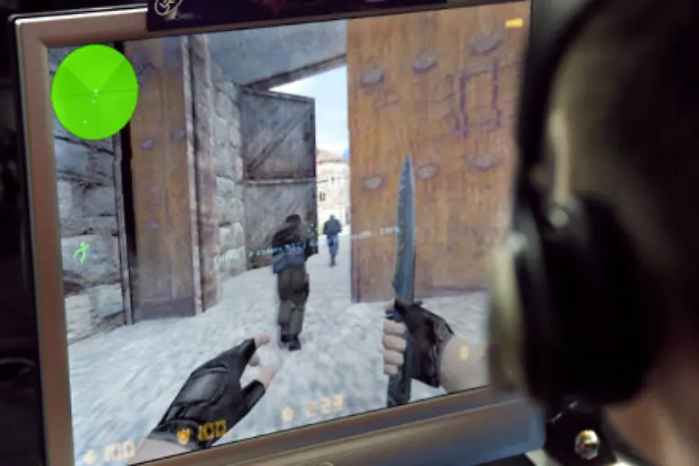 Andere-Experten-denken-kuerzer-Nach-jeder-Tat-wiederholen-sich-stereotyp-die-Ideen-woran-es-gelegen-haben-koennte-So-genannte-Killerspiele-geraten-dann-schnell-ins-Visier