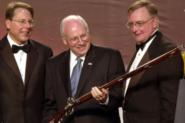 Vizepraesident-Dick-Cheney-weiss-er-auch-warum