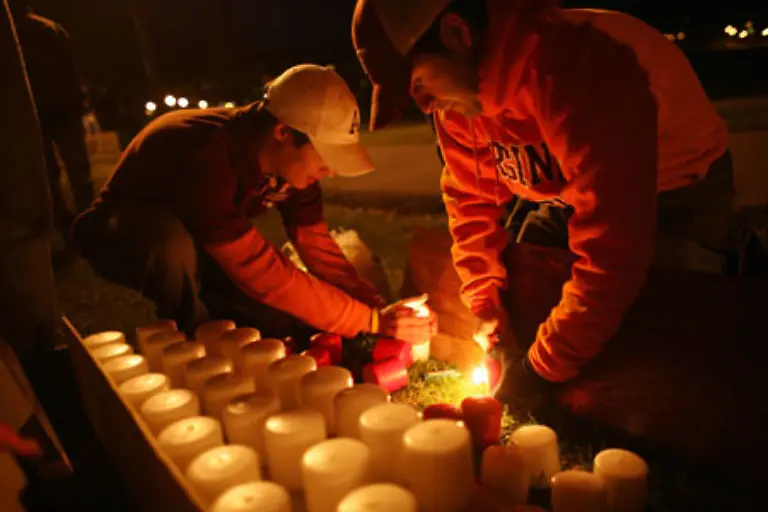 Und-wieder-muss-befuerchtet-werden-dass-nach-dem-Amoklauf-vor-dem-Amoklauf-ist