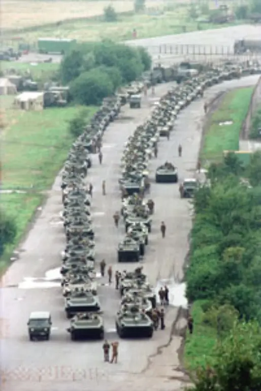 bei-der-Niederschlagung-eines-Putschversuchs-gegen-Gorbatschow