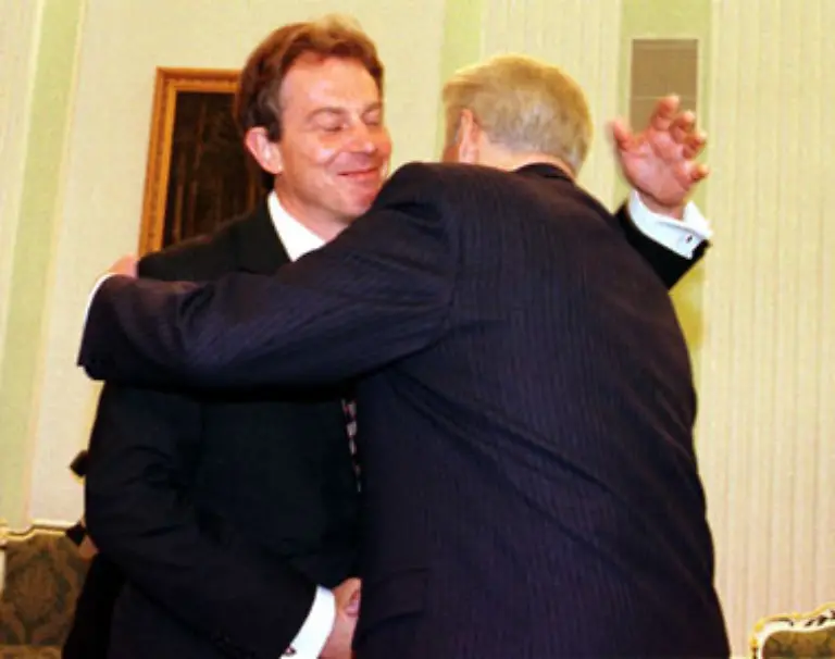 Der-rote-Teppich-wurde-wieder-eingerollt