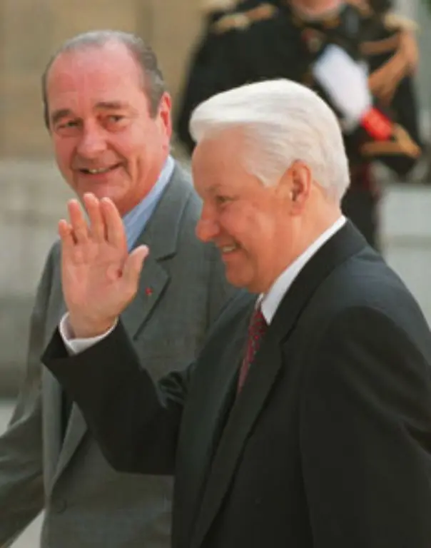 Im-letzten-Amtsjahr-kamen-auch-noch-Vorwuerfe-der-Bestechlichkeit-und-persoenlichen-Bereicherung-hinzu