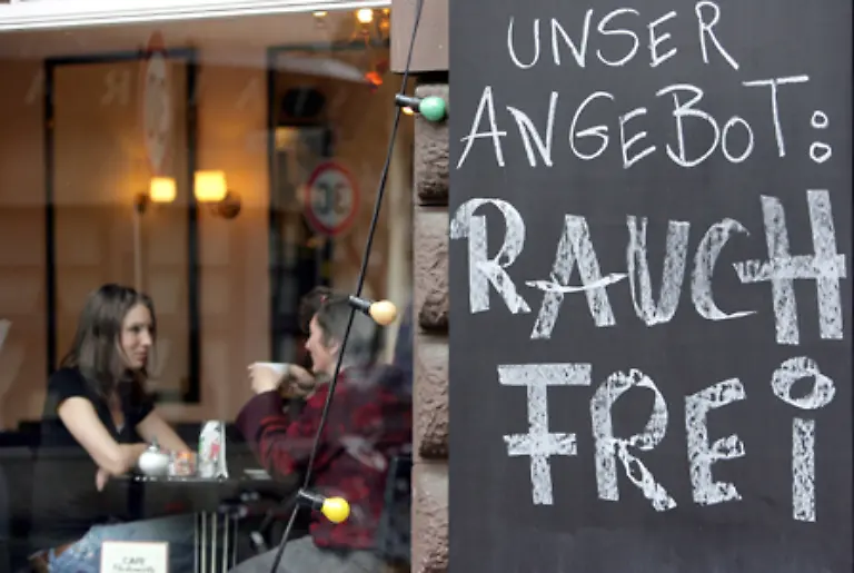 Hoeren-Sie-auf-zu-rauchen-oder-schraenken-Sie-es-drastisch-ein