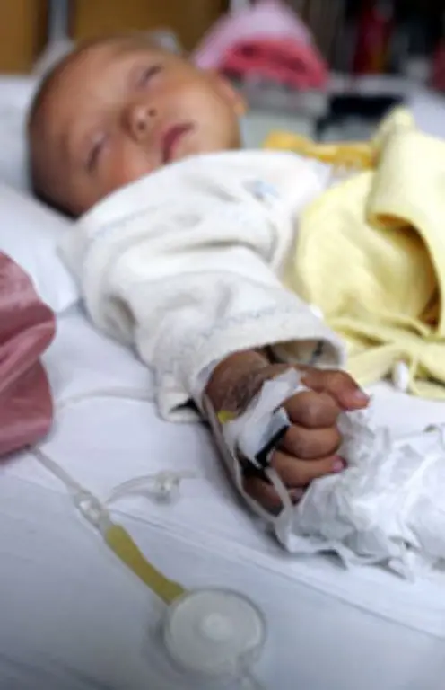 Oertliche-Krankenhaeuser-beobachten-zunehmend-Faelle-von-Bronchitis-Lungenentzuendung-und-und-Lungenkrebs-Ich-fuehle-dass-meine-Kehle-sehr-trocken-ist-und-der-Stoff-der-aus-meiner-Lunge-kommt-ist-schwarz-berichtet-ein-Einwohner-dem-Fernsehsender-BBC