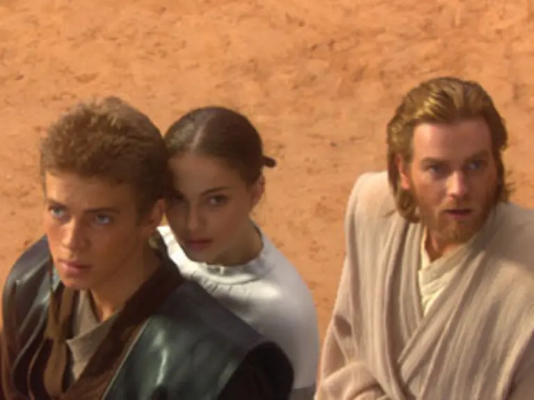 Dooku-kehrt-zu-seinem-Meister-Darth-Sidious-nach-Coruscant-zurueck-Die-beiden-haben-den-Klon-Krieg-absichtlich-herbeigefuehrt-um-die-Demokratie-zu-stuerzen-Die-Notstandsvollmachten-fuer-den-obersten-Kanzler-hat-sie-ihrem-Ziel-sehr-nahe-gebracht-Padm-und-Anakin-kehren-nach-Naboo-zurueck-und-heiraten-heimlich