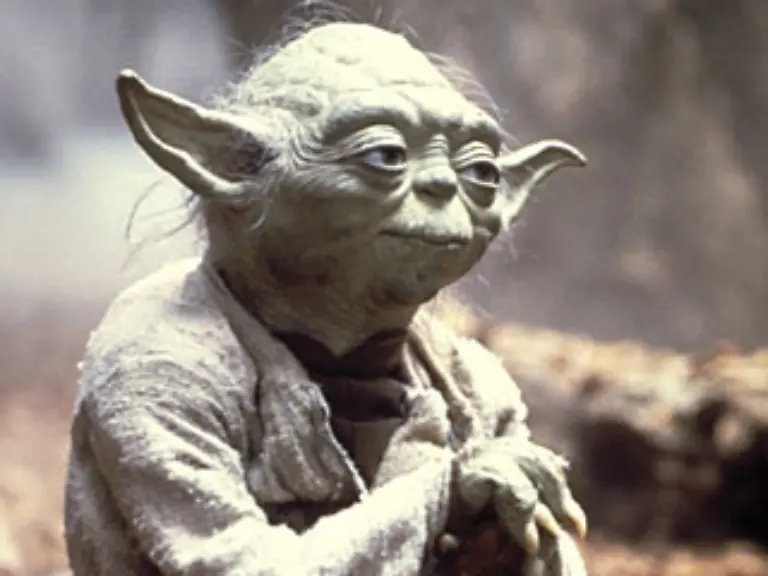 und-Solo-Chewbacca-und-Leia-fliehen-nach-Bespin-zu-Lando-Calrissian-einem-Freund-Han-Solos-Auf-Dagobah-lernt-Luke-Meister-Yoda-kennen-der-ihn-fuer-zu-alt-und-ungeduldig-haelt-Durch-Fuersprache-von-Obi-Wans-Geist-wird-er-schliesslich-doch-als-Schueler-angenommen