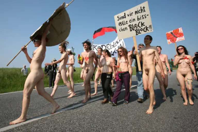 Im-Gegenteil-Viele-Anti-G8-Demonstranten-zeigten-sich-von-ihrer-besten-Seite