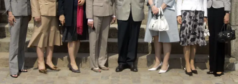 Stimmung-beim-Gipfel-Super-Stimmung-in-den-Protest-Camps-Super-Und-die-Stimmung-beim-Partnerprogramm-Achtung-bloss-nicht-Damenprogramm-sagen