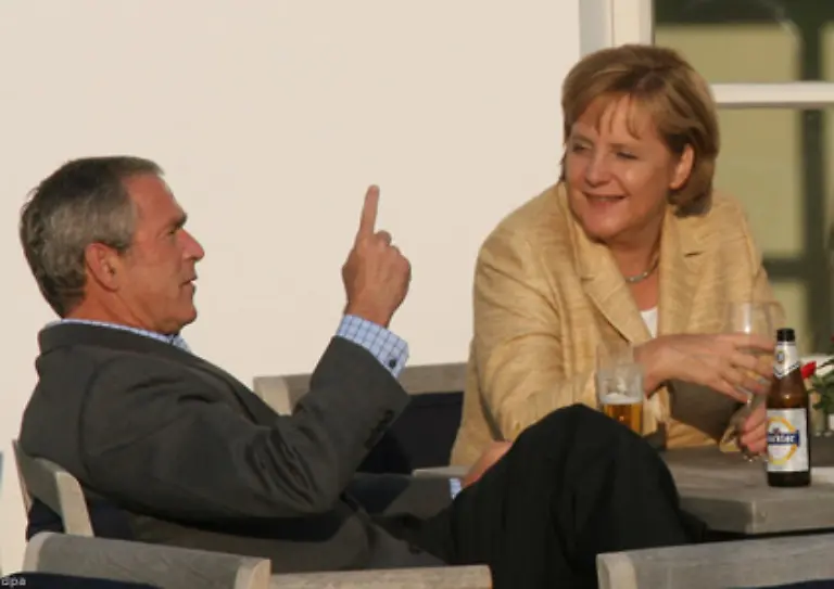 konnte-man-mal-ueber-etwas-anderes-reden-nicht-immer-nur-Klimakatastrophe-Schuldenerlass-Hungersnot-HIV-Epidemie-und-Raketenabwehr