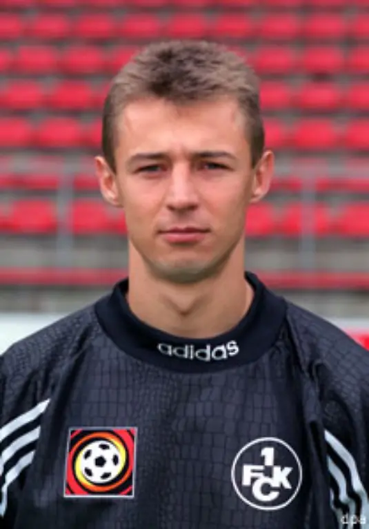 Februar-1999-Petr-Kouba-1-FC-Kaiserslautern-erstattet-nach-Verabreichung-des-anabolen-Steroids-Closterbol-Selbstanzeige-vier-Wochen-Sperre