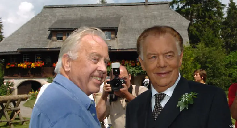 Der-Produzent-von-Schwarzwaldklinik-und-Traumschiff-Wolfgang-Rademann-sagte-Ein-Fernsehdenkmal-ist-gestorben-Wussow-sei-mit-als-Professor-Brinkmann-in-die-deutsche-Fernsehgeschichte-eingegangen-und-eine-richtige-TV-Legende