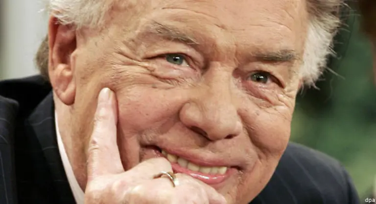 Barbara-Wussow-sagte-sie-wuensche-dass-man-ihn-seinen-letzten-Lebensweg-gehen-laesst-ohne-persoenlich-in-den-Medien-abgebildet-und-vorgefuehrt-zu-werden-In-Ruhe-und-Wuerde-und-mit-Respekt