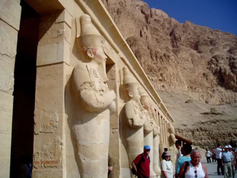 In-Kairo-wurde-die-Identifizierung-der-Mumie-als-archaeologischer-Erfolg-gefeiert