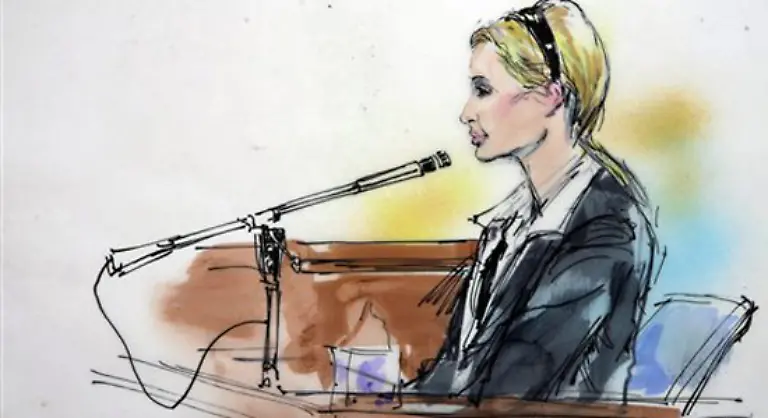 Paris-Hilton-Man-glaubt-ja-immer-noch-blonder-und-duemmer-geht-s-nicht-aber-Paris-parisiert-alles-Gerade-erst-wurde-sie-wieder-hinter-dem-Steuer-erwischt-obwohl-bereits-zum-Knast-verknackt